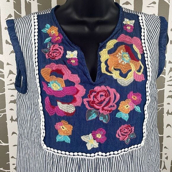 Savanna Jane Floral Embroidered Striped Dress M - Picture 4 of 9